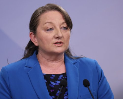 Сачева: ГЕРБ-СДС няма да подкрепи мерките на правителството