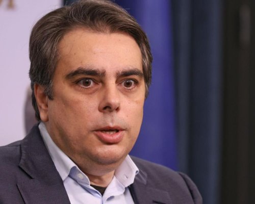А. Василев: ГЕРБ ни държаха на постна пица, Радев ни сложи на капково напояване