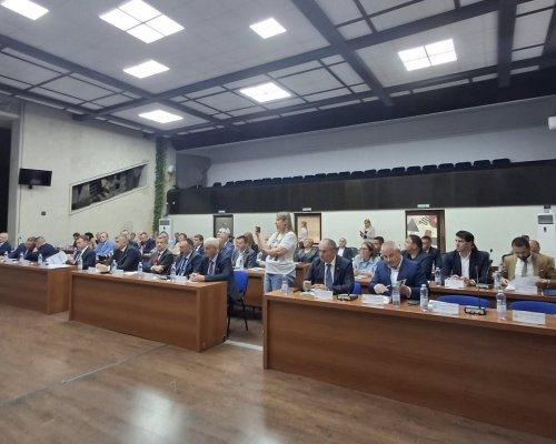 Кметове, ОбС председатели и народни представители обсъждаха развитието на Югозападна България в Благоевград
