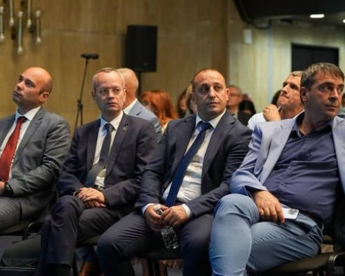 Кметът Методи Байкушев участва в Националната среща на местната и централната изпълнителна власт