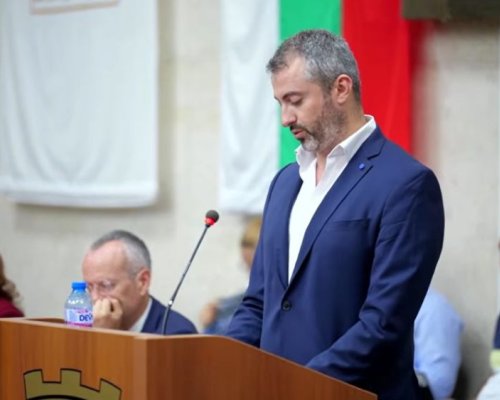 ОбС-Благоевград освободи Христо Климентов, Александра Иванова поема временно Art Stage and Fest