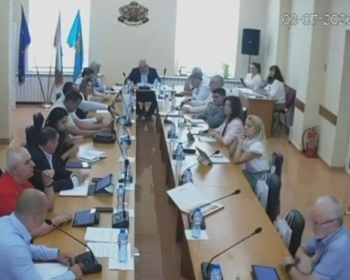 Общинският съвет в Разлог прие Етичен кодекс и ключови решения за общински дружества и техника за сметосъбиране