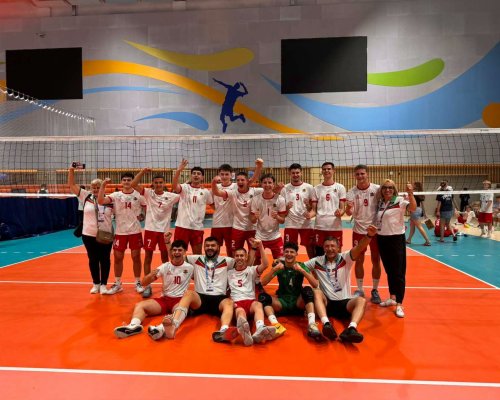 Разлог се гордее! Волейболните таланти на СУ Братя Петър и Иван Каназиреви прославиха България на Световните ученически игри в Китай